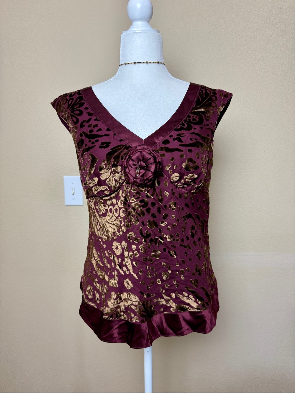 Reba Vintage Burgundy and Gold Velvet-Print V-Neck Silk Camisole Size 8